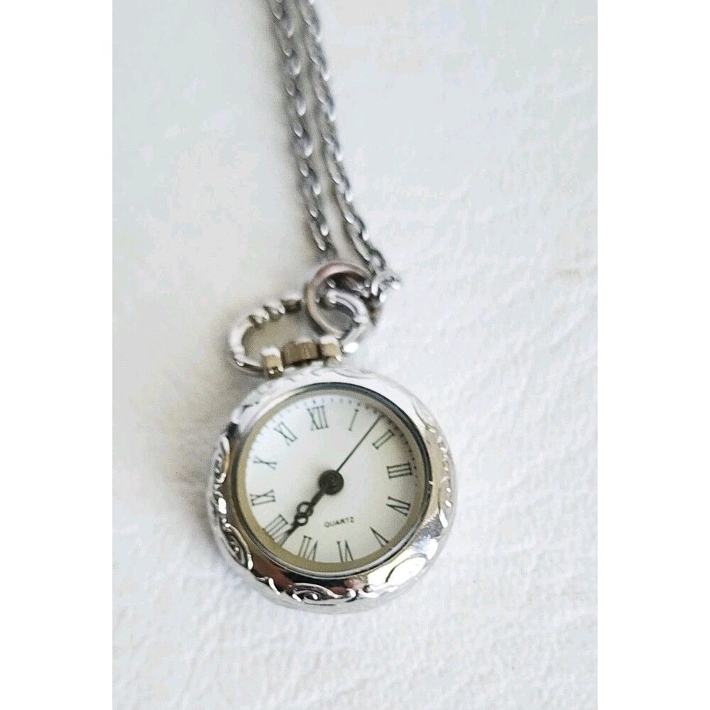 Watch Necklace Pendant Charm Silver tone Aerie American Eagle 34 in Runs